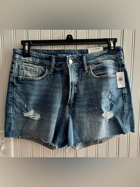 NWT Old Navy OG Straight Distressed Mid-Wash Cutoff Shorts